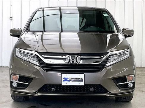 Used 2019 Honda Odyssey Elite image 3