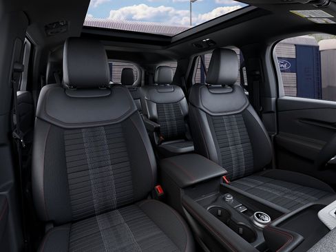 New 2027 Ford Explorer ST-Line w/ Premium Package AWD/4WD image 9