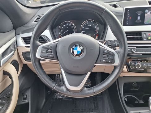 Used 2021 BMW X1 xDrive28i w/ Premium Package image 16