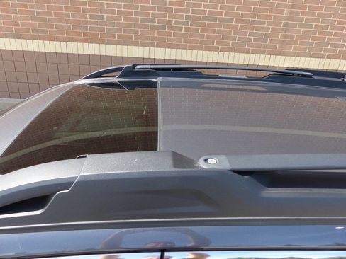 Used 2023 Subaru Outback Limited image 5