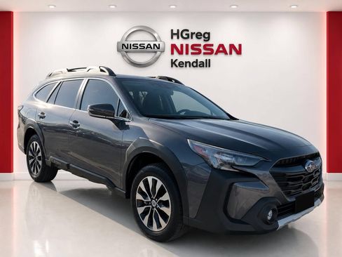 Used 2023 Subaru Outback Limited AWD/4WD image 3