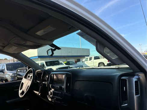 Used 2016 Chevrolet Silverado 1500 LT image 23