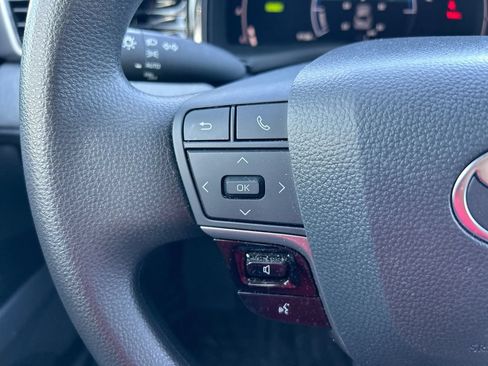 Used 2025 Toyota Camry LE FWD image 15