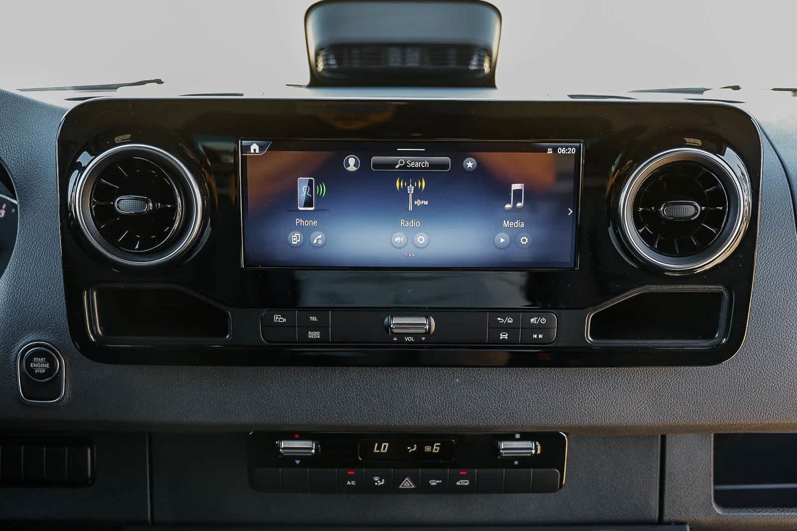New 2025 Mercedes-Benz Sprinter 2500 image 12