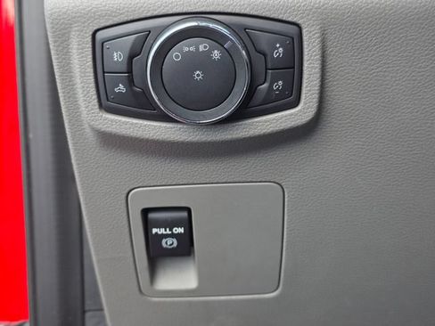 Used 2019 Ford F150 XLT AWD/4WD image 36
