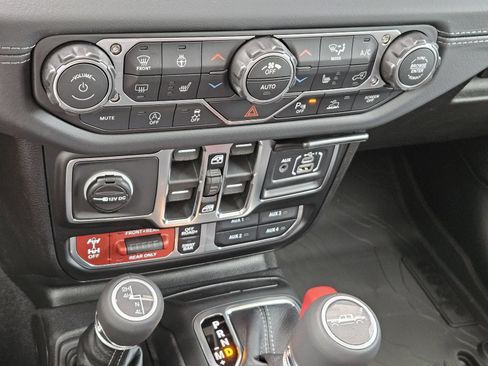 New 2026 Jeep Gladiator Rubicon AWD/4WD image 20