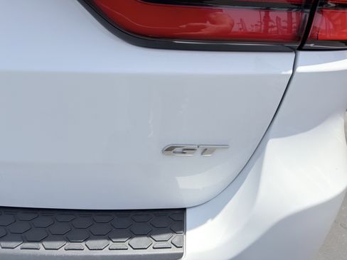 Used 2024 Dodge Durango GT RWD image 46