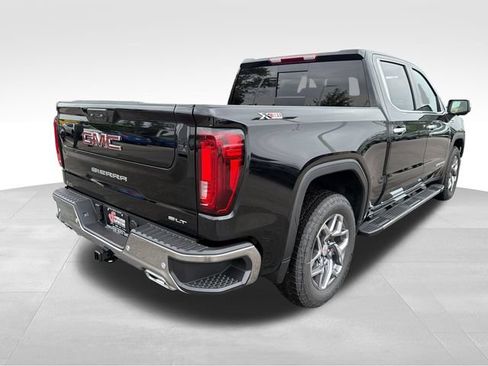 New 2026 GMC Sierra 1500 SLT w/ SLT Premium Plus Package AWD/4WD image 7