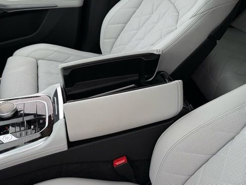 Used 2025 BMW X5 xDrive40i w/ Premium Enhanced Package image 34