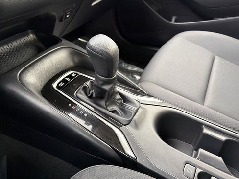 Used 2023 Toyota Corolla LE image 26