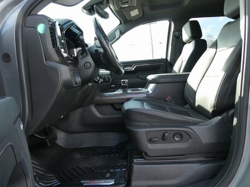 Certified 2024 Chevrolet Silverado 1500 LTZ AWD/4WD image 22