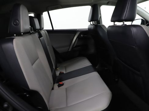 Used 2016 Toyota RAV4 Limited image 12
