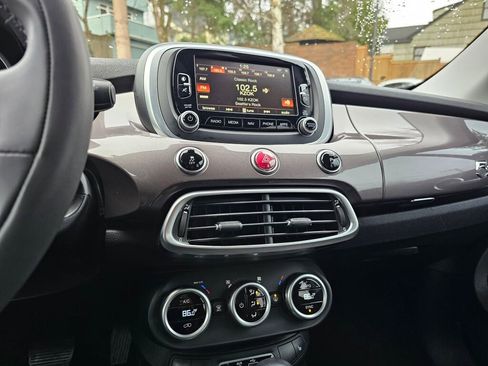 Used 2016 FIAT 500X Lounge image 27