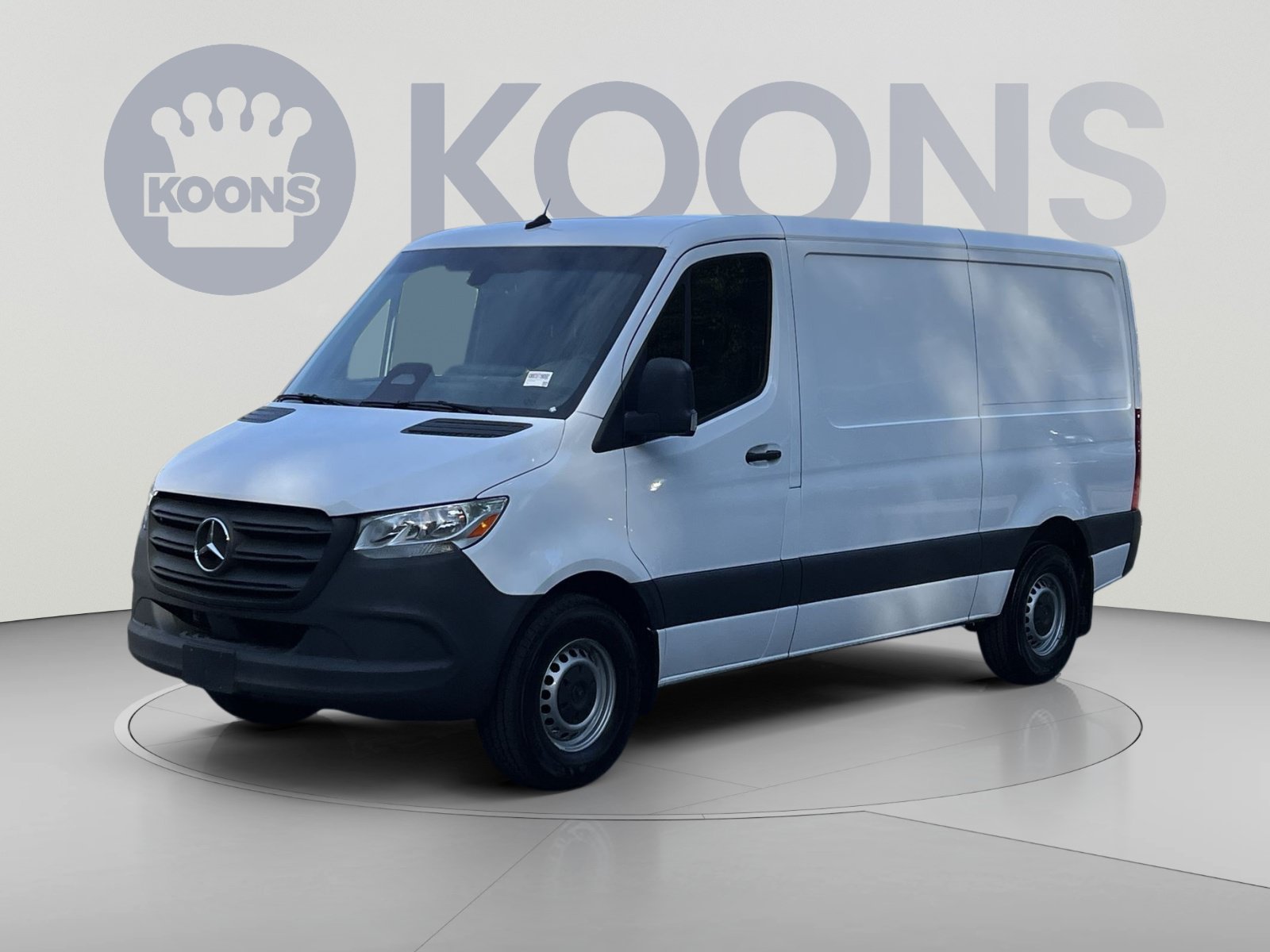 Used 2025 Mercedes-Benz Sprinter 2500 image 1