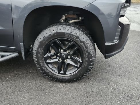 Used 2019 Chevrolet Silverado 1500 LT Trail Boss image 11