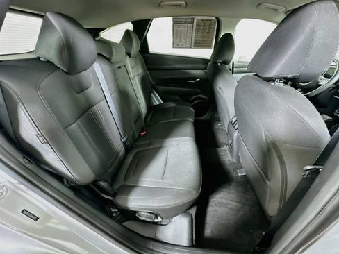 Certified 2025 Hyundai Tucson SEL AWD/4WD image 31