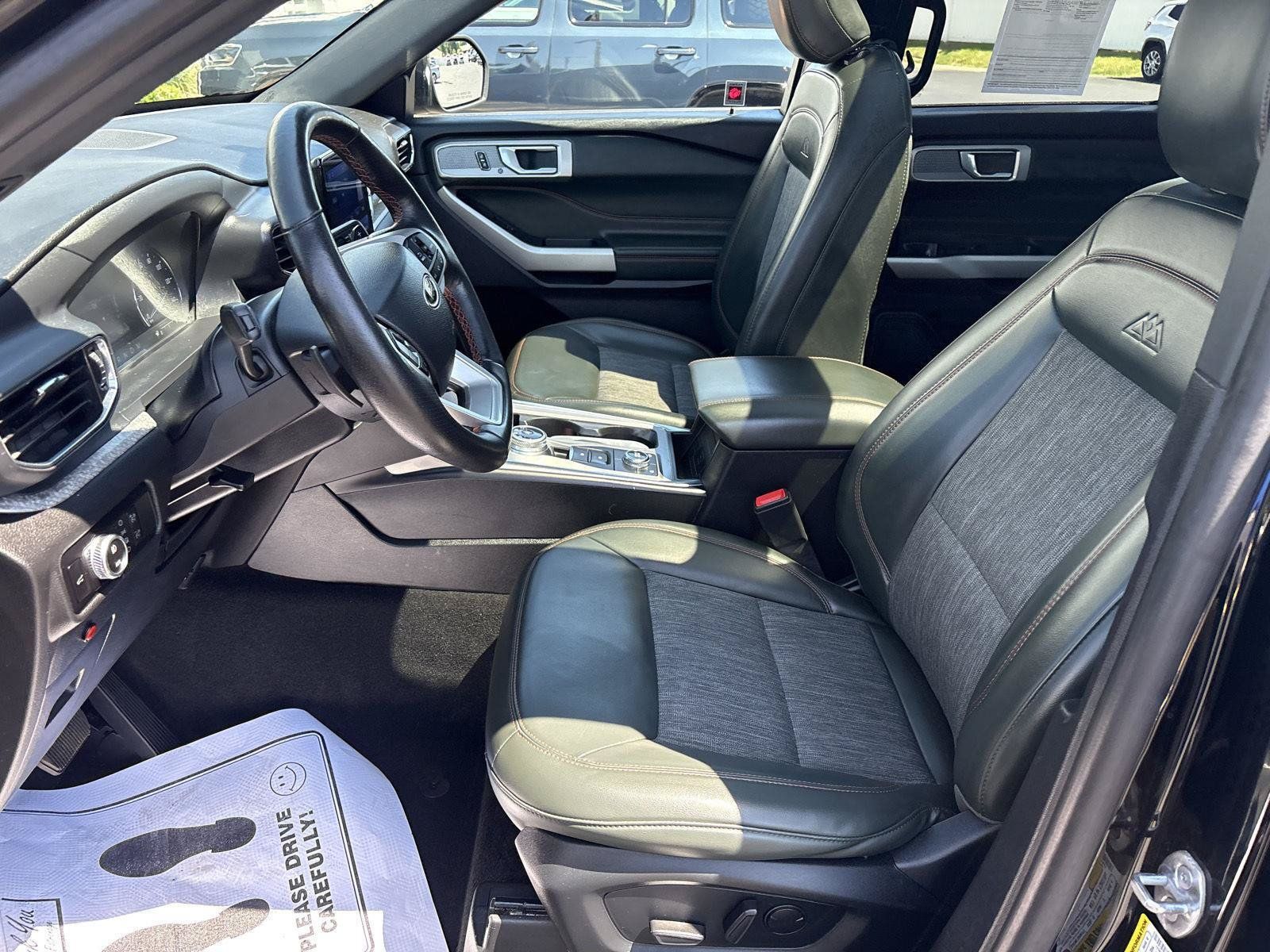 Used 2023 Ford Explorer Timberline w/ Timberline Technology Package AWD/4WD image 9