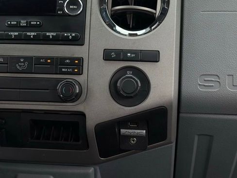 Used 2015 Ford F250 XLT w/ FX4 Off-Road Package image 26