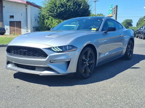 Used 2021 Ford Mustang Coupe w/ Equipment Group 101A RWD image 3