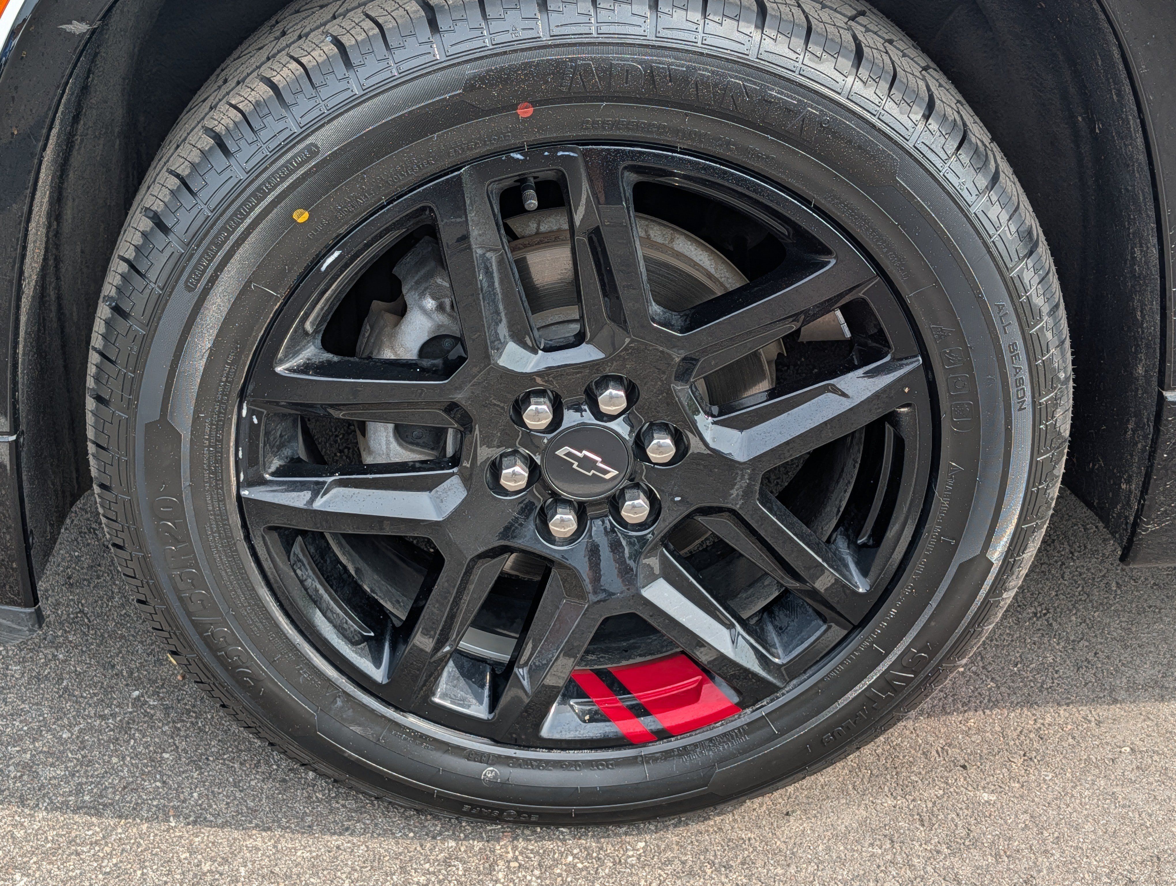 Used 2023 Chevrolet Traverse Premier w/ Redline Edition AWD/4WD image 15