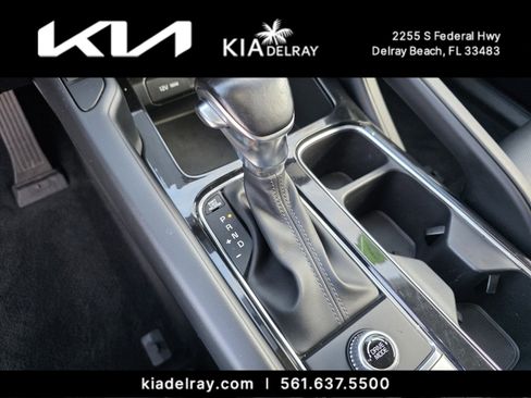 Certified 2020 Kia Telluride S w/ S 8 Passenger Seating Package image 26