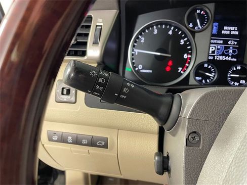 Used 2015 Lexus LX 570 4WD image 15