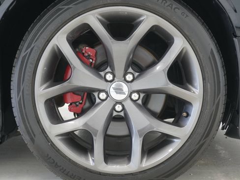 Used 2019 Dodge Challenger R/T RWD image 24