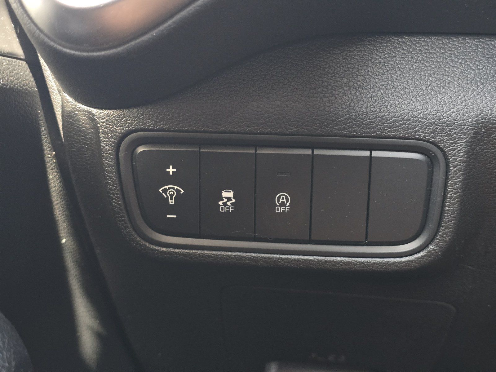 Used 2024 Kia Soul LX w/ Option Group 015 FWD image 22