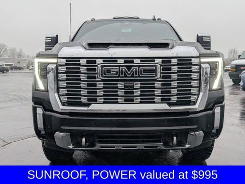 Used 2024 GMC Sierra 2500 Denali w/ Technology Package image 2