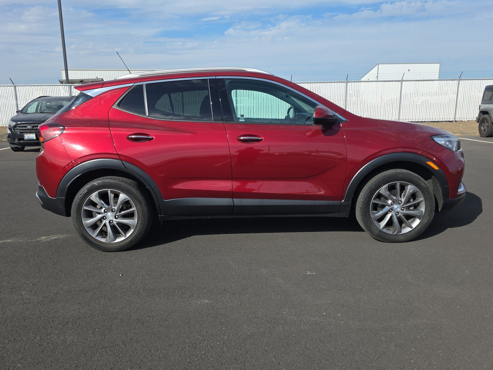 Used 2022 Buick Encore GX Essence w/ Advanced Technology Package AWD/4WD image 9