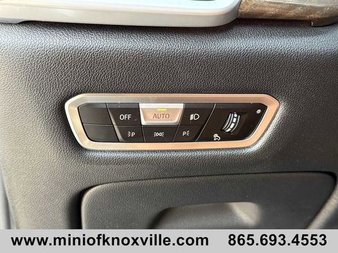 Used 2022 BMW X5 xDrive40i w/ Premium Package image 24