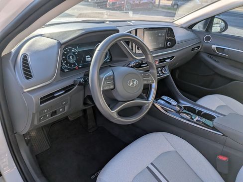 Used 2020 Hyundai Sonata SEL w/ Convenience + Sunroof Package FWD image 15