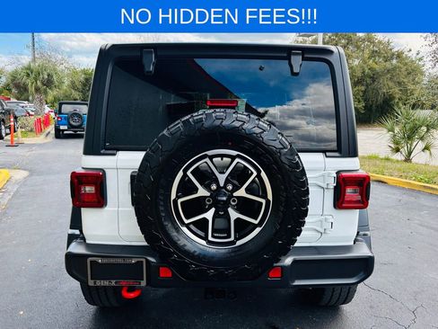 Used 2024 Jeep Wrangler Unlimited Rubicon AWD/4WD image 13