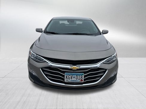 Used 2023 Chevrolet Malibu LT w/ Driver Confidence Package image 2