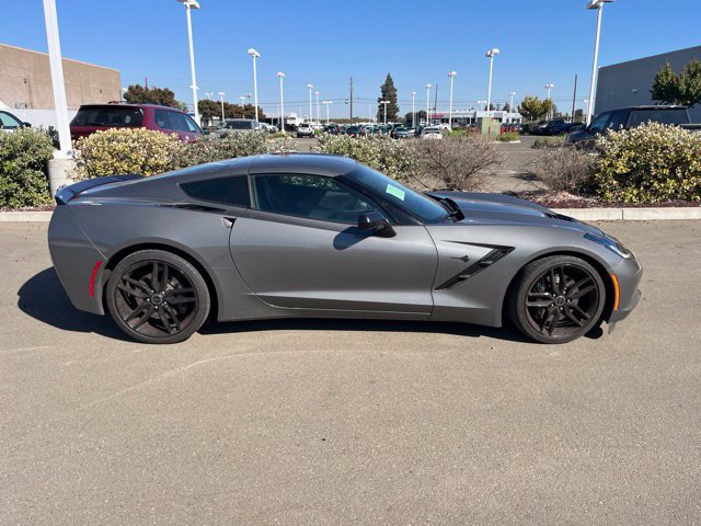 Used 2015 Chevrolet Corvette Stingray Coupe w/ 3LT Preferred Equipment Group RWD image 2