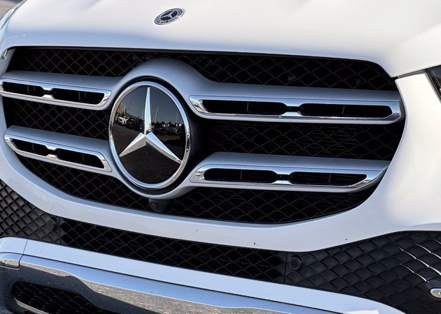 Used 2022 Mercedes-Benz GLE 350 4MATIC image 7