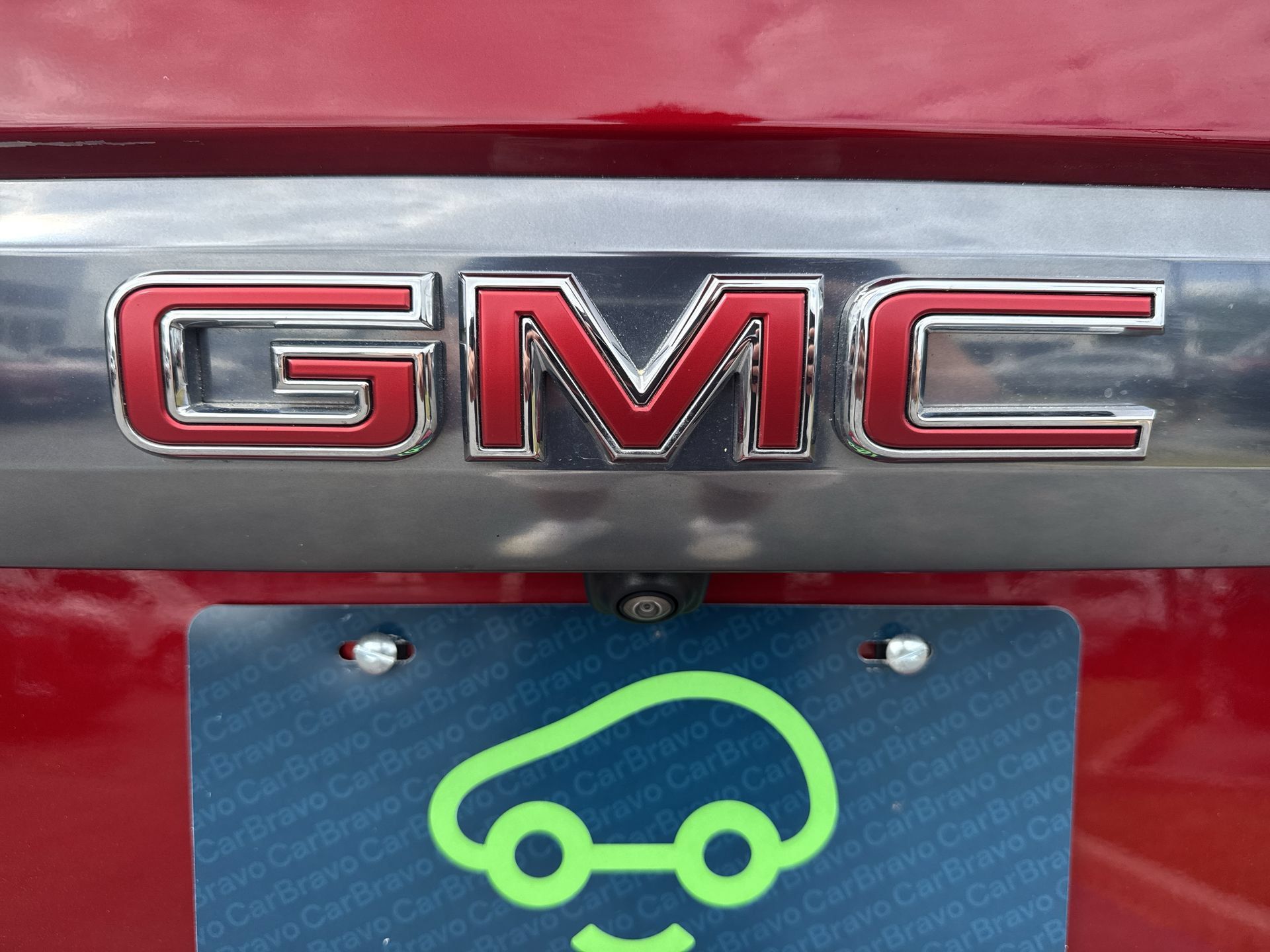 Certified 2024 GMC Yukon AT4 w/ AT4 Premium Package AWD/4WD image 32