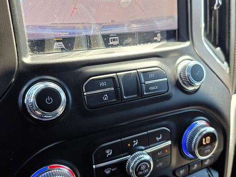 Used 2021 GMC Sierra 1500 AT4 w/ AT4 Value Package image 41