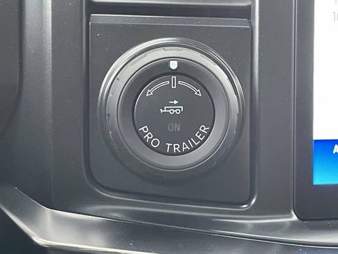 New 2026 Ford F250 Lariat w/ Black Appearance Package AWD/4WD image 24
