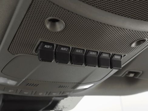 Used 2022 Ford F250 XL w/ Power Equipment Group image 21