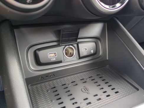 New 2026 Hyundai Venue SEL FWD image 26