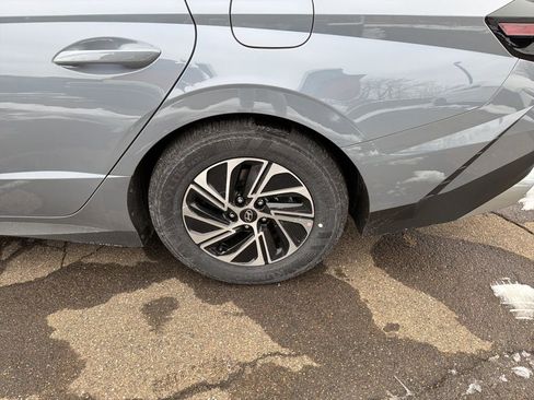 New 2026 Hyundai Sonata Blue FWD image 13
