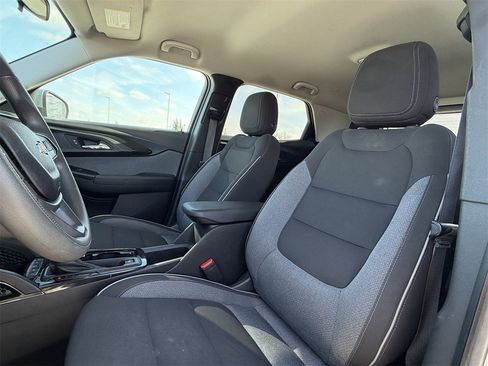Used 2023 Chevrolet TrailBlazer LT image 25