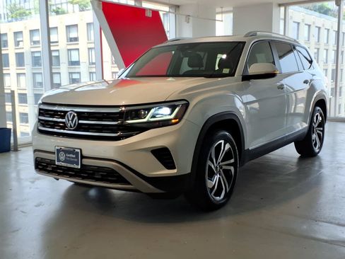 Used 2023 Volkswagen Atlas SEL AWD/4WD image 1