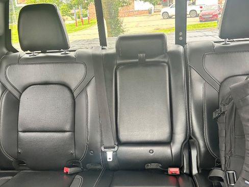 Used 2019 RAM 1500 Rebel AWD/4WD image 20