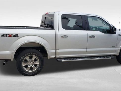 Used 2019 Ford F150 Lariat w/ Equipment Group 502A Luxury AWD/4WD image 2