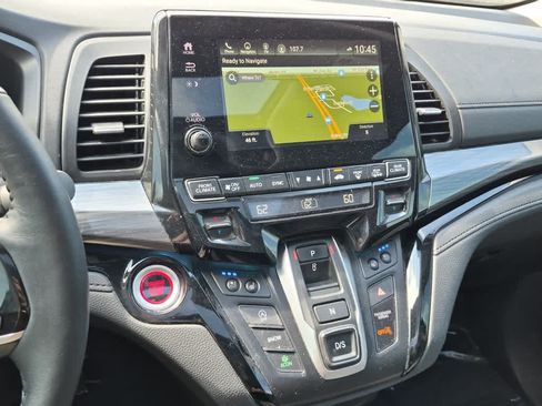 Used 2022 Honda Odyssey Elite image 17