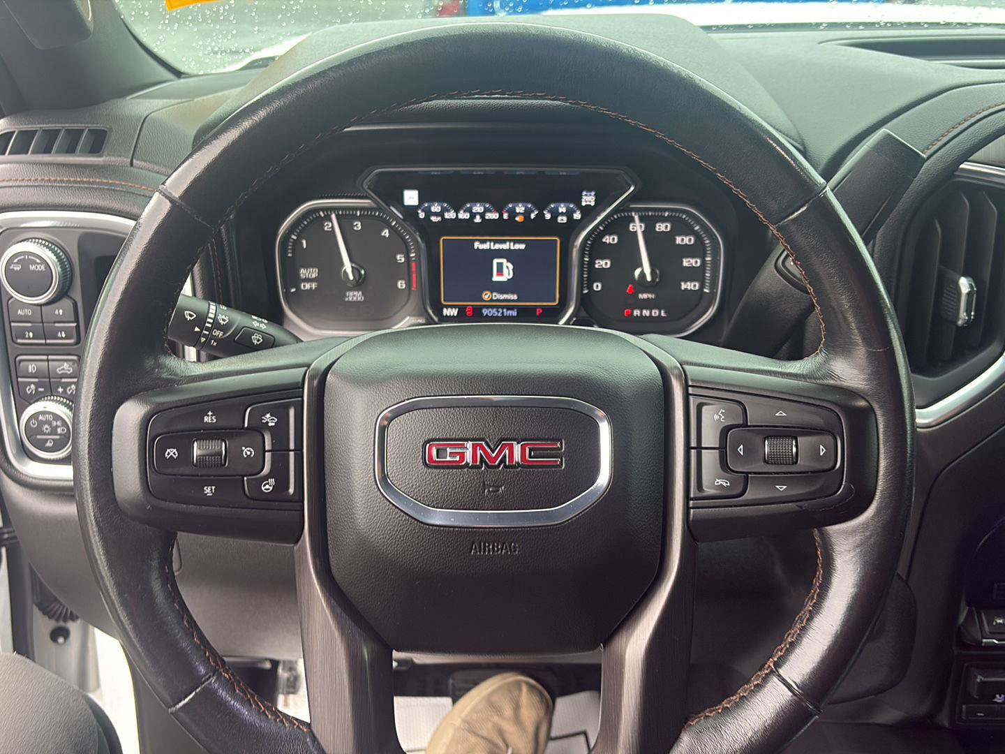 Used 2021 GMC Sierra 1500 AT4 w/ AT4 Premium Package AWD/4WD image 18