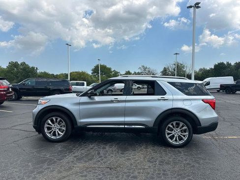 Certified 2022 Ford Explorer Limited w/ Equipment Group 301A AWD/4WD image 5