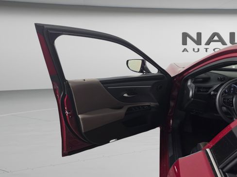 Certified 2025 Lexus ES 350 ES 350 w/ Premium Package image 10